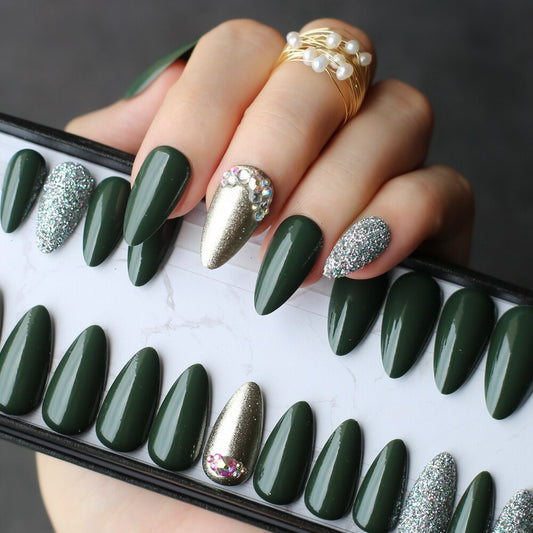 Green UV Stiletto Shiny Silver glitter crystal diamond false nails medium almond art White salon glossy fake nails